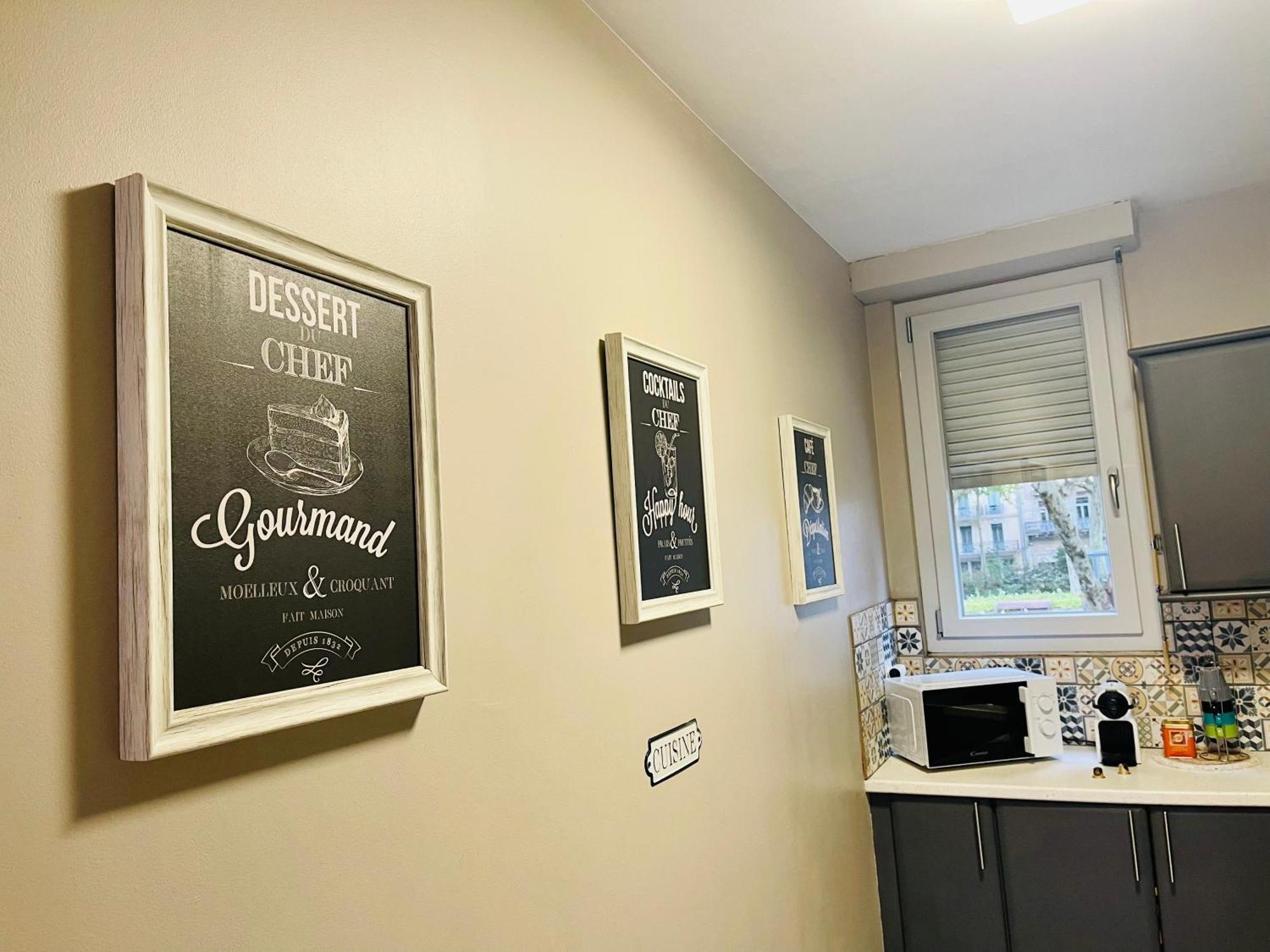 Le Carre Gambetta Apartment Carcassonne Bagian luar foto